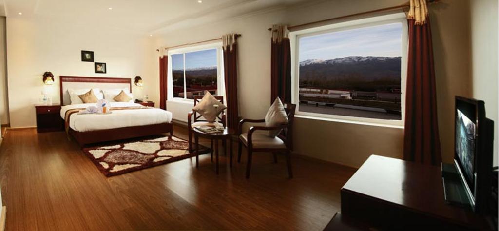 TIH The Zen Ladakh Hotel Leh Buitenkant foto